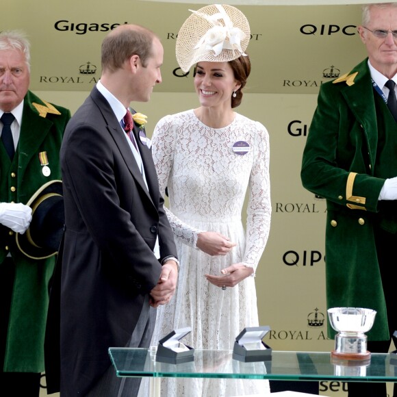 Le prince William et la duchesse Catherine de Cambridge au 2e jour du Royal Ascot le 15 juin 2016