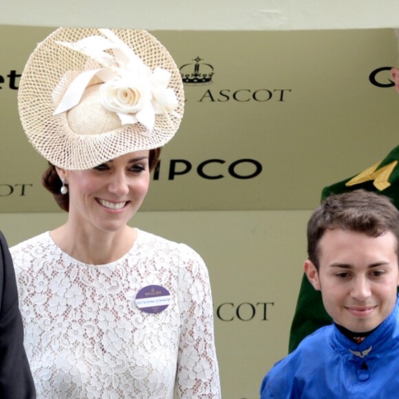 Le prince William et la duchesse Catherine de Cambridge au 2e jour du Royal Ascot le 15 juin 2016