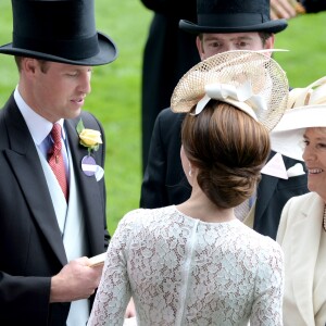 Le prince William et la duchesse Catherine de Cambridge arrivant au Royal Ascot le 15 juin 2016