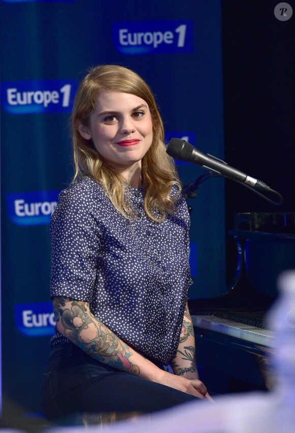 Exclusif - Béatrice Martin (Coeur de Pirate) lors d'une Conférence de presse de rentrée d'Europe 1 enregistrée dans le cadre de l'émission "Sortez du cadre" de Nikos Aliagas, le 3 septembre 2015.