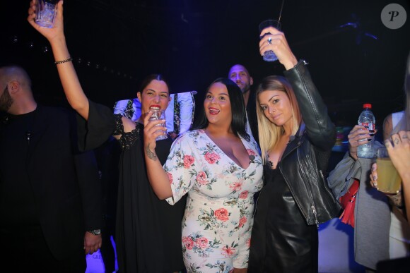 Coralie , Sarah , Mélanie - Pour fêter leurs retrouvailles Les Anges 8 se retrouvent pour passer une soirée ensemble au Loft - Metropolis le 17 juin 2016 à Rungis © Marc Ausset Lacroix / Bestimage 17/06/2016 - Rungis