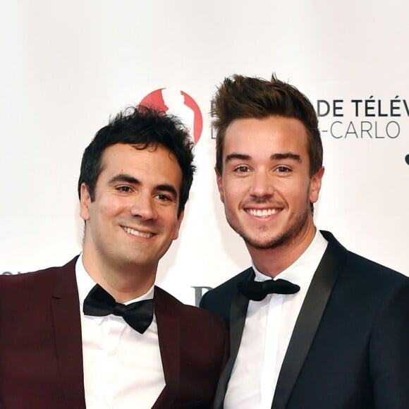 Alex Goude et son compagnon au photocall de la cérémonie d'ouverture du 56ème Festival de télévision de Monte-Carlo, le 12 juin 2016. © Bruno Bebert/Bestimage