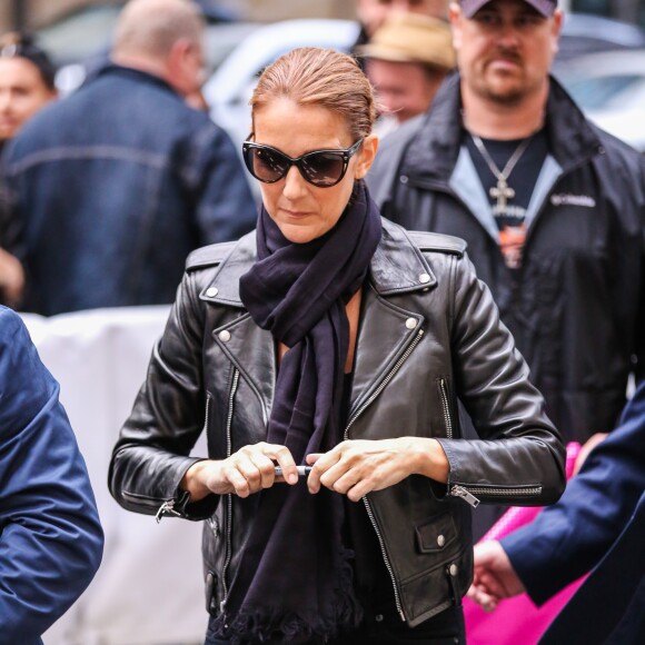 Céline Dion de retour à son hôtel après une séance photo avec le photographe Gilles Bensimon à Paris le 17 juin 2016
