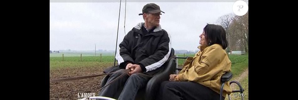 Jean Claude L'amour Est Dans Le Pré 2012 Jean-Claude et Maud lors d'une balade en calèche, dans L'amour est dans