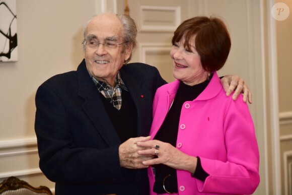 Michel Legrand et sa femme Macha Méril - Remise de la médaille Grand Vermeil de la Ville de Paris dans les salons de la Mairie à Michel Legrand à Paris. Le 22 janvier 2015