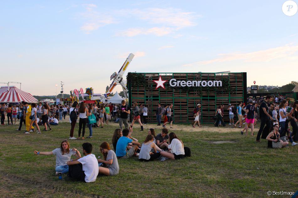 Illustration au festival Solidays of Love à l'hippodrome de Longchamp -  Jour 1 le 24 juin 2016 - Purepeople