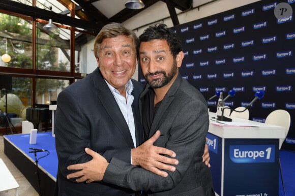 Jean-Pierre Foucault et Cyril Hanouna - Conférence de rentrée de Europe 1 à Paris. Le 3 septembre 2014