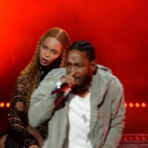 Beyoncé et Kendrick Lamar - BET Awards 2016 au Microsoft Theatre à Los Angeles, le 26 juin 2016.