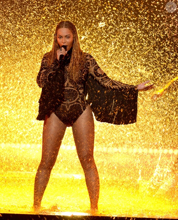 Beyoncé - BET Awards 2016 au Microsoft Theatre à Los Angeles, le 26 juin 2016.