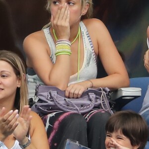 Shakira (compagne Gerard Piqué) avec ses fils Sasha et Milan lors des 8e de finale de l'UEFA Euro 2016 Italie-Espagne au Stade de France à Saint-Denis, France, le 27 juin 2016. © Cyril Moreau/Bestimage