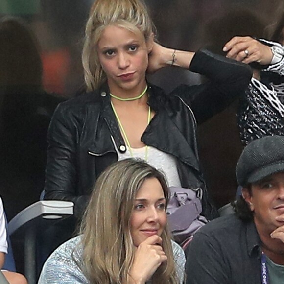 Shakira (compagne Gerard Piqué) avec ses fils Sasha et Milan lors des 8e de finale de l'UEFA Euro 2016 Italie-Espagne au Stade de France à Saint-Denis, France, le 27 juin 2016. © Cyril Moreau/Bestimage