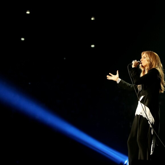 Céline Dion en concert à l'AccorHotels Arena à Paris, le 24 juin 2016. © Dominique Jacovides/Bestimage