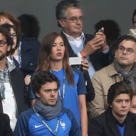 Thomas Hollande et sa compagne Emilie Broussouloux lors du match du quart de finale de l'UEFA Euro 2016 France-Islande au Stade de France à Saint-Denis, France le 3 juillet 2016. © Cyril Moreau/Bestimage