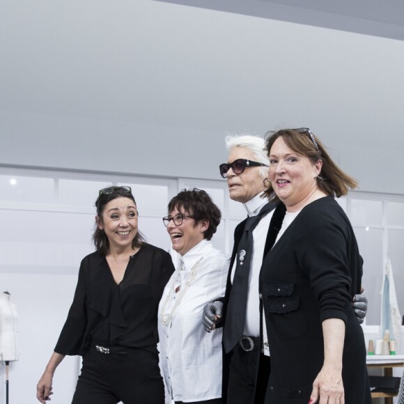 Cécile Ouvrard, Josette Peltier, le designer Karl Lagerfeld, Jacqueline Mercier, Olivia Douchez - Défilé Chanel (collection haute couture automne-hiver 2016-2017) au Grand Palais. Paris, le 5 juillet 2016. © Olivier Borde / Bestimage