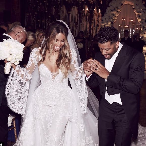 Ciara et Russell Wilson lors de leur mariage à Liverpool le 6 juillet 2016