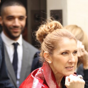 Exclusif - Céline Dion fait du shopping à Paris le 30 juin 2016. La chanteuse s'est rendue chez Burberry, Hermès, Make Up For Ever et le bijoutier Djula.