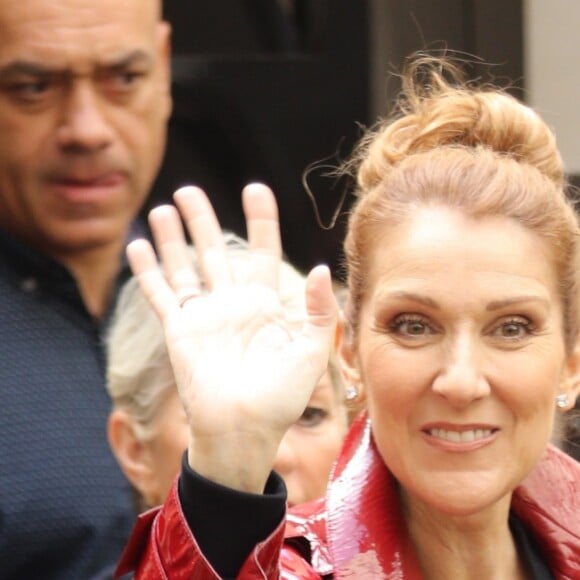 Exclusif - Céline Dion fait du shopping à Paris le 30 juin 2016. La chanteuse s'est rendue chez Burberry, Hermès, Make Up For Ever et le bijoutier Djula.
