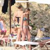 Exclusif - Luis Figo, son épouse Helen Svedin et leurs filles Daniela, Martina et Stella, en vacances à Ibiza, le 30 juin 2016.