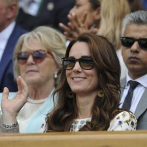 Kate Middleton et le prince William ont assisté à la victoire d'Andy Murray contre Milos Raonic en finale de Wimbledon le 10 juillet 2016 à Londres.