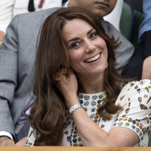 Kate Middleton, en compagnie de son mari le prince William, a assisté à la victoire d'Andy Murray contre Milos Raonic en finale de Wimbledon le 10 juillet 2016 à Londres.