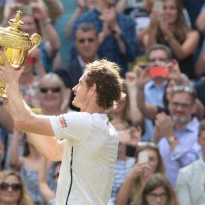 Andy Murray a remporté pour la deuxième fois le tournoi de Wimbledon à Londres, le 10 juillet 2016.