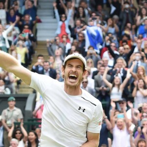 Andy Murray a remporté pour la deuxième fois le tournoi de Wimbledon à Londres, le 10 juillet 2016.