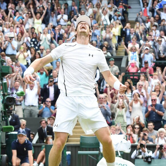 Andy Murray a remporté pour la deuxième fois le tournoi de Wimbledon à Londres, le 10 juillet 2016.