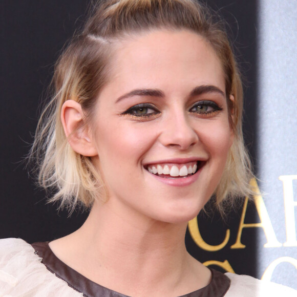 Kristen Stewart à la première de 'Cafe Society' au Cinema Society à New York, le 13 juillet 2016 © Sonia Moskowitz/Globe Photos via Bestimage