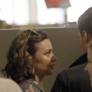 Miranda Kerr arrive à l'aéroport de Sydney avec son compagnon Evan Spiegel et son fils Flynn pour prendre l'avion, le 3 juillet 2016