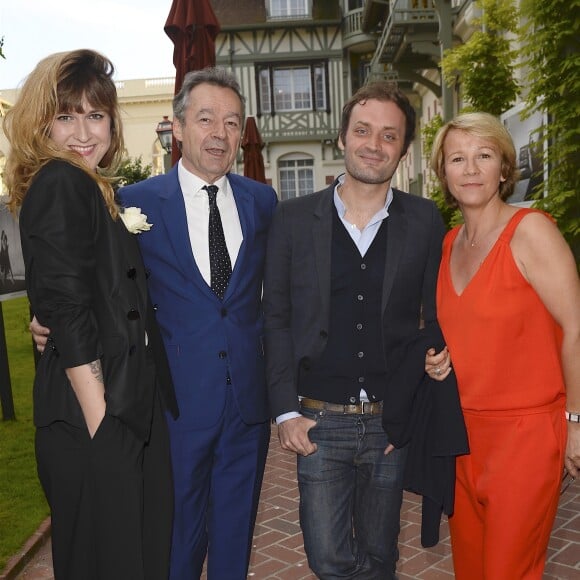 Daphné Bürki, Michel Denisot, Augustin Trapenard et Ariane Massenet - Inauguration de l'hôtel Barrière Le Normandy à Deauville, le 18 juin 2016. © Coadic Guirec/Bestimage