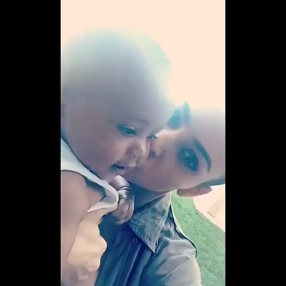 Kim Kardashian avec son fils Saint en juillet 2016.