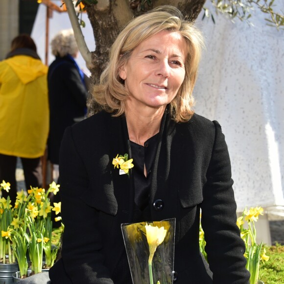 Claire Chazal - Lancement de l'opération "Une jonquille pour Curie" à la mairie du Vème arrondissement à Paris. Le 15 mars 2016 © Giancarlo Gorassini / Bestimage