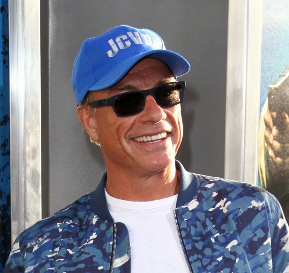 Jean-Claude Van Damme à la première de Keanu aux cinémas The Arclight à Hollywood, le 27 avril 2016