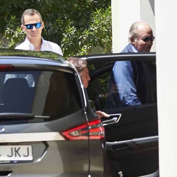 Le roi Felipe VI d'Espagne, La reine Sofia et le roi Juan Carlos d'Espagne. La famille royale espagnole célébrait le 30 juillet 2016 le 80e anniversaire de l'infante Pilar de Bourbon dans sa résidence à Calvia, près de Palma de Majorque.