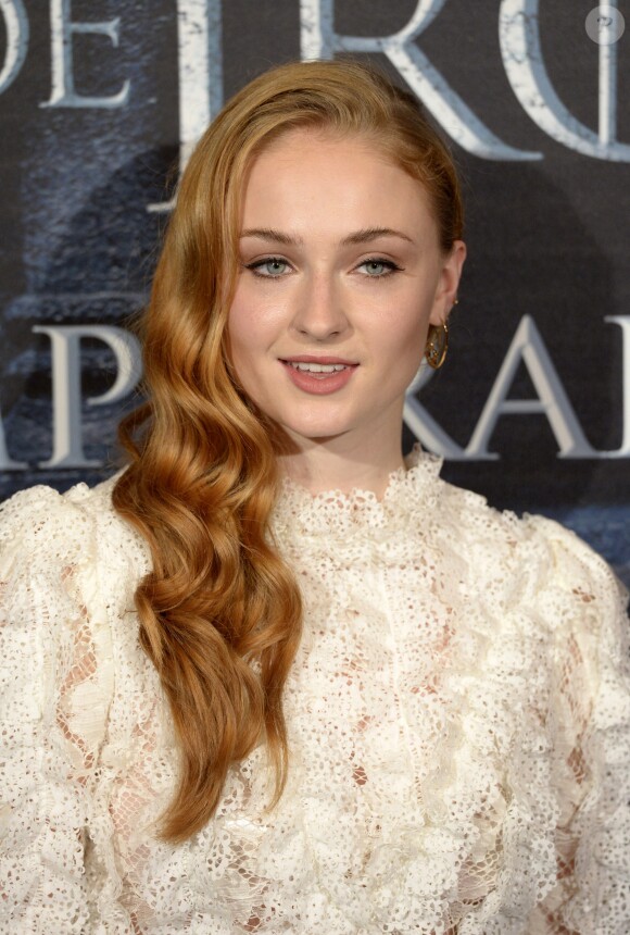 Sophie Turner lors d'un évènement "Game of Thrones" et présentation de la dernière saison de la série au cinéma Palafox à Madrid, le 28 juin 2016.