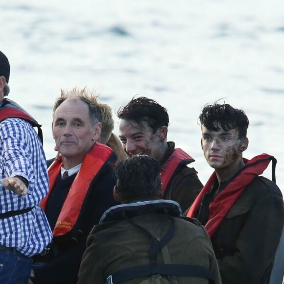 Harry Styles des One Direction après une journée de tournage du film "Dunkirk" avec Mark Rylance, le prochain film de Christopher Nolan, à Weymouth, Royaume-Uni, le 27 juillet 2016.