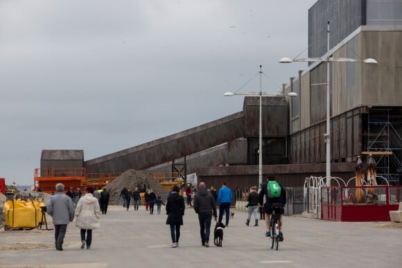 Exclusif - Les rues de Dunkerque transformées en décor de cinéma pour le tournage du film ‘Dunkirk' réalisé par le réalisateur anglais Christopher Nolan. Le 23 mai 2016