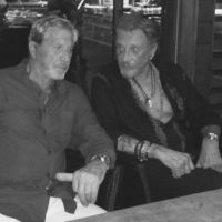 Johnny Hallyday : Annoncé mort, il riposte, "en pleine forme"