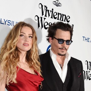 Johnny Depp et sa femme Amber Heard lors du 9 ème Gala Annuel "The Art Of Elysium" à Culver City le 9 janvier 2016.