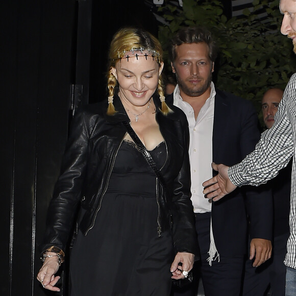 Madonna et son fils Rocco sont allés dîner au restaurant Chiltern Firehouse à Londres. Le 30 juin 2016