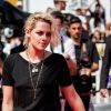 Kristen Stewart - Montée des marches du film "American Honey" lors du 69ème Festival International du Film de Cannes. Le 15 mai 2016.