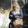 Khloe Kardashian arrive aux studios de Westlake le 12 aout 2016.