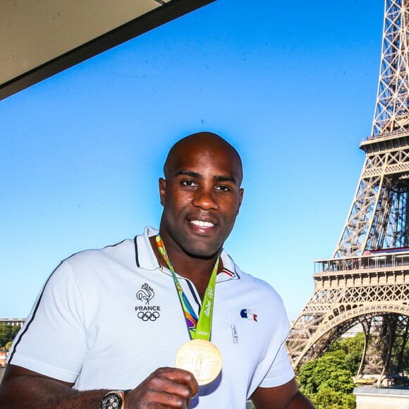 Teddy Riner - Conférence de presse et photocall avec les athlètes français de retour des Jeux Olympiques de Rio à l'hôtel Pullman face a la Tour Eiffel à Paris le 23 août 2016 © Jean-René Santini / Bestimage