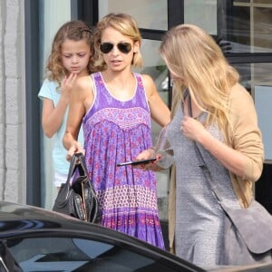 Cameron Diaz et Nicole Richie de sortie avec la petite Harlow Madden à Los Angeles le 23 août 2016