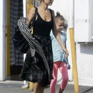 Cameron Diaz avec Nicole Richie et sa fille Harlow Winter sortent du "Rodeo Nail Salon" de Beverly Hills le 30 juillet 2016.