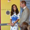 Le prince William et Kate Middleton, duc et duchesse de Cambridge, lors de leur visite dans les locaux de l'association Youthscape à Luton le 24 août 2016. Une journée de rentrée avec un accent mis sur la santé mentale, leur grande cause.