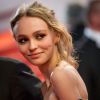 Lily-Rose Depp - Montée des marches du film "I, Daniel Blake" lors du 69ème Festival International du Film de Cannes. Le 13 mai 2016. © Jacovides-Borde-Moreau/Bestimage