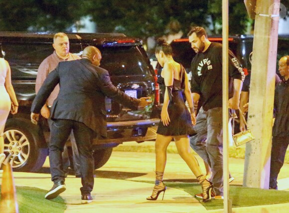 La chanteuse Rihanna et son présumé compagnon le rappeur Drake ont passé la soirée au E11EVEN nightclub à Miami, le 31 août 2016. Le couple a passé la soirée ensemble après la fin du concert de Drake.