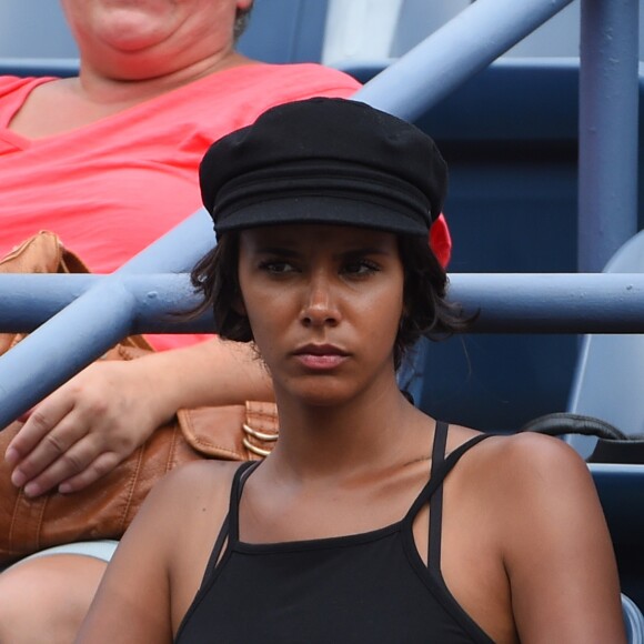 Shy'm en tribunes à Flushing Meadows le 31 août 2016 lors du deuxième tour de Benoît Paire à l'US Open, à New York. Le Français a été battu en quatre sets par Marcos Baghdatis.