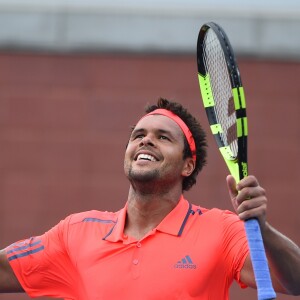 Jo-Wilfried Tsonga a passé le deuxième tour de l'US Open en battant James Duckworth le 31 août 2016 à New York.